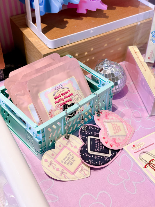 [Blind Pack] Puffy Heart Mini Keychain with Photo Frame / Idol photo keychain